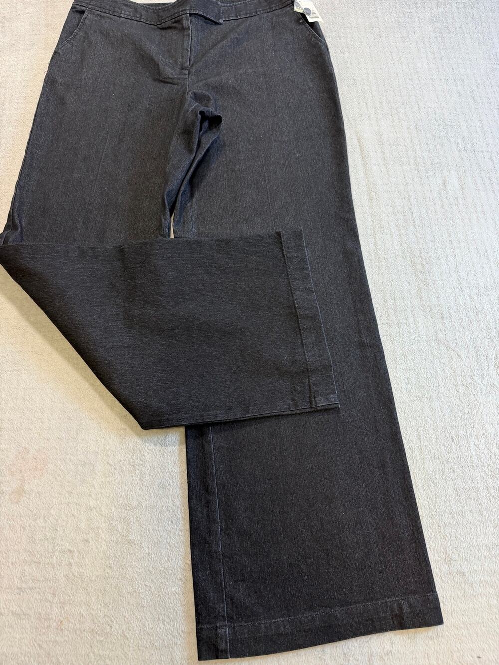 Attention Women’s Size 10 Dark Wash Wide Leg Denim Trouser Pants Stretch